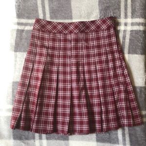 H&M plaid pleated skirt